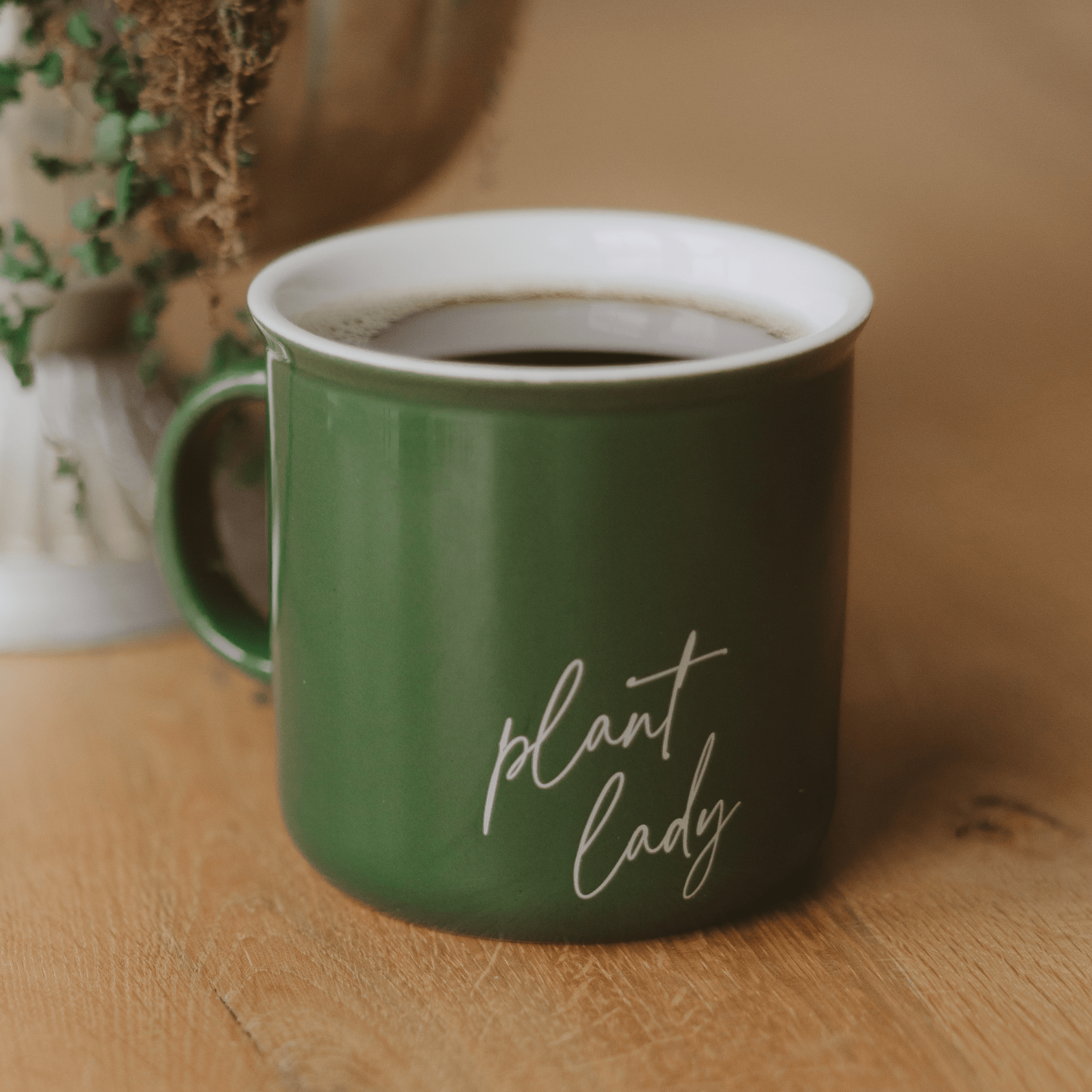 Taza de café verde Plant Lady de 325 ml