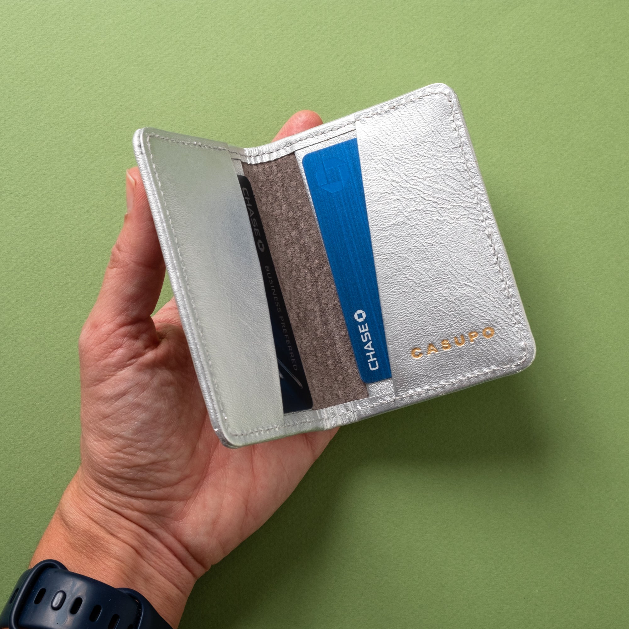 Cartera plegable compacta con protección RFID - Plateada