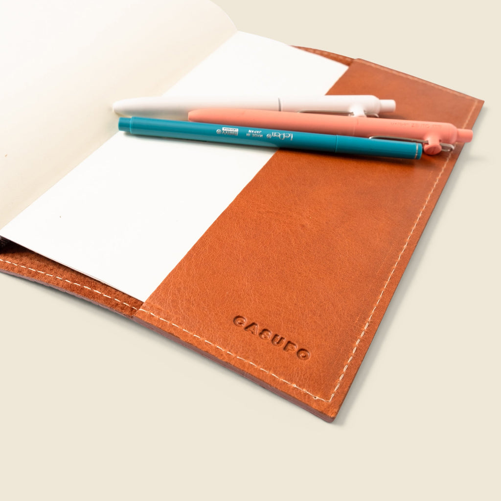 Funda de cuero recargable para libreta A5 (edición limitada en color canela)