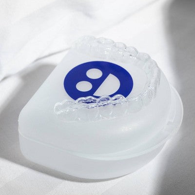 Protector bucal personalizado y kit de impresión dental Cheeky Oral Care para el rechinamiento y el apretamiento de dientes - Imperfect Box