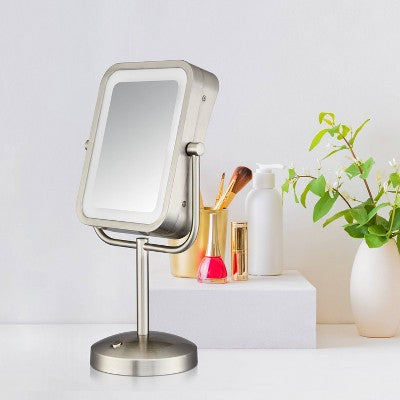 Espejo de maquillaje LED Conair plateado - Caja imperfecta
