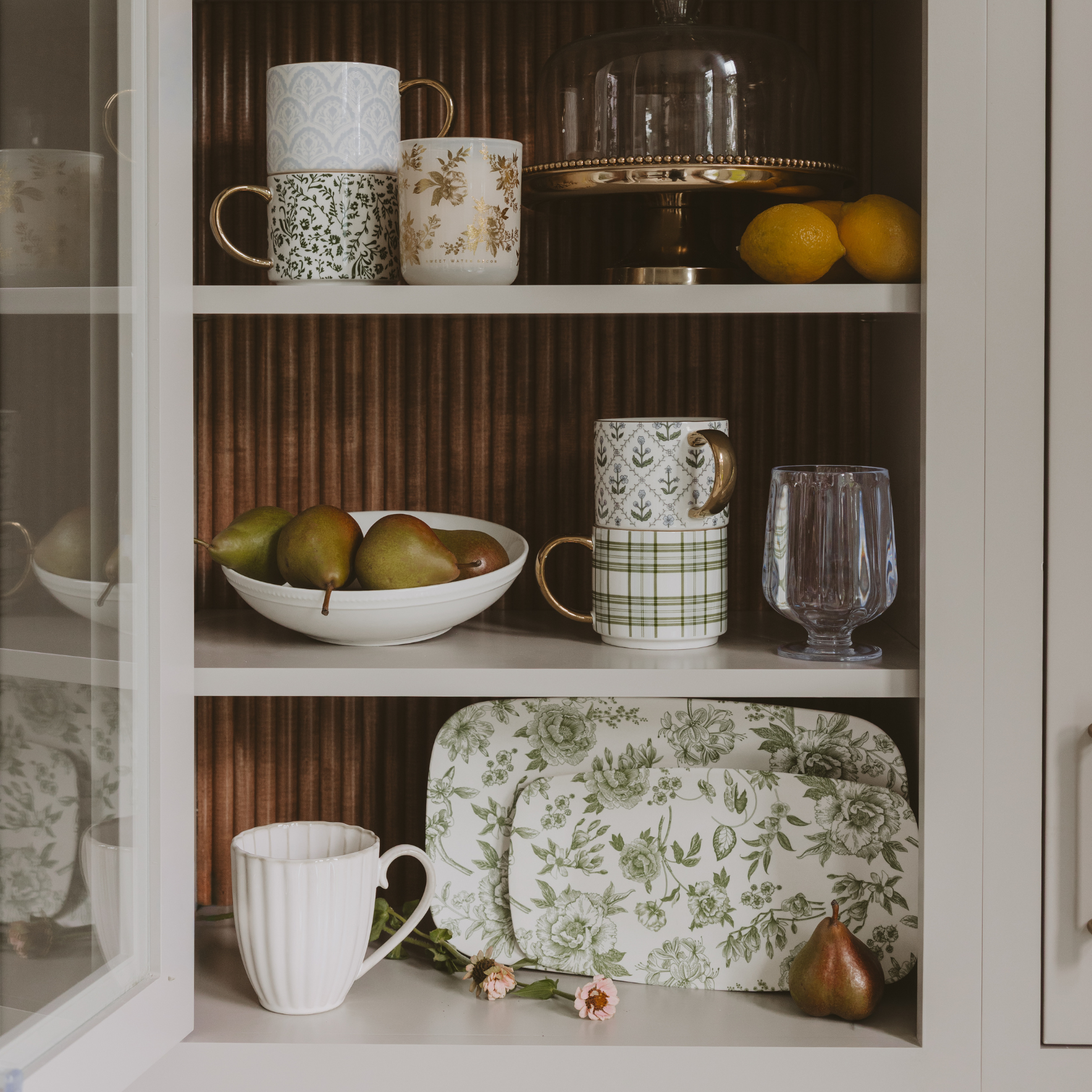 Green Delft Stacking Melamine Tray - set of 2