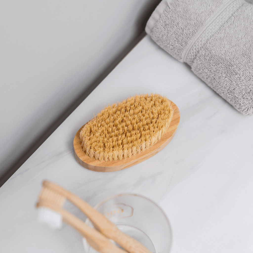 Bamboo Dry Brush – Gentle Exfoliation for Radiant Skin